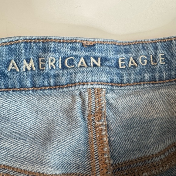 American Eagle Outfitters Light Blue Mid Rise 90s Bootcut Jeans Size 6 - Picture 7 of 14